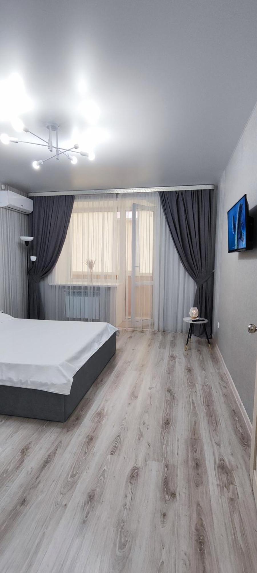 1 ком трц плаза * Kostanay